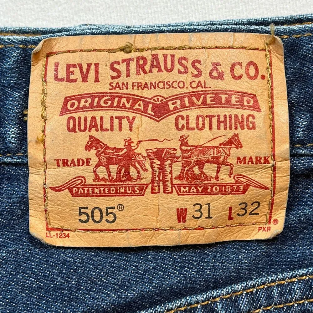 Levis 505 Jeans‎ Mens 30x30 (tagged 31x32) Regular Fit Straight Leg Dark Wash